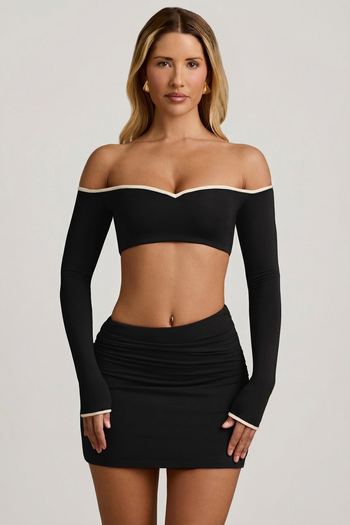 Modal Contrast-Trim Crop Top in Black